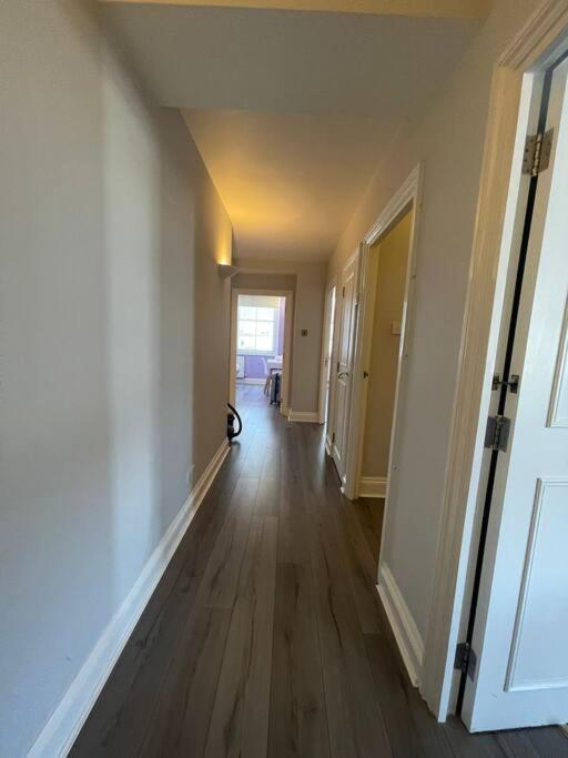 2 Bed Flat Outside Liverpool Street Station! Appartamento *